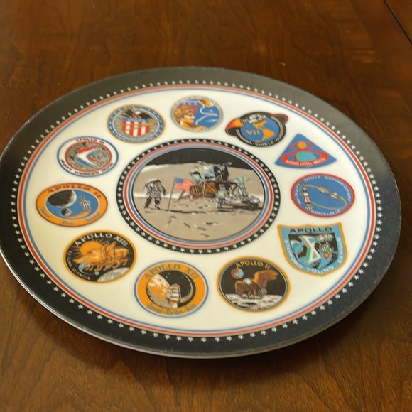 NASA Apollo Space Mission Texas ware collectible plate 10” - Picture 8 of 8